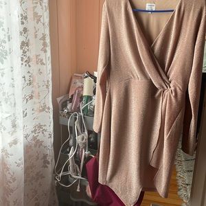 Amaryllis light pink/champagne sparkle midi dress